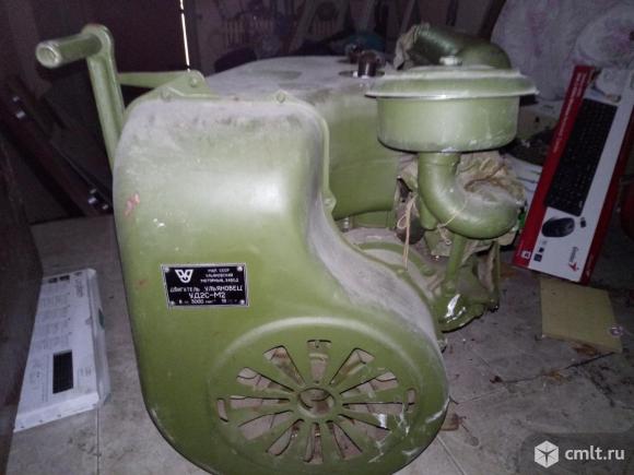 Двигатель УД2С-М1 с редуктором (новые) на поддоне. Фото 1.