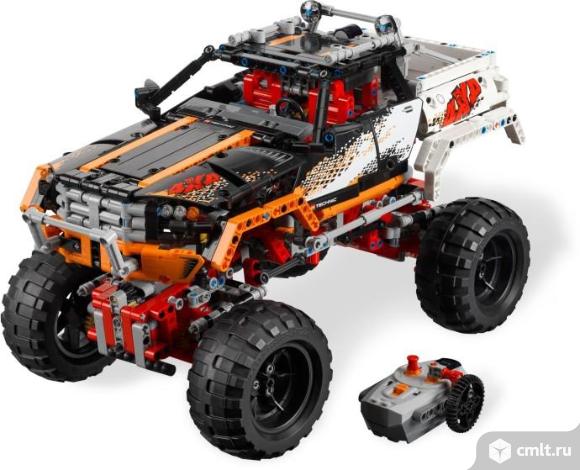 конструктор lego technic 9398 внедорожник 4х4. Фото 1.