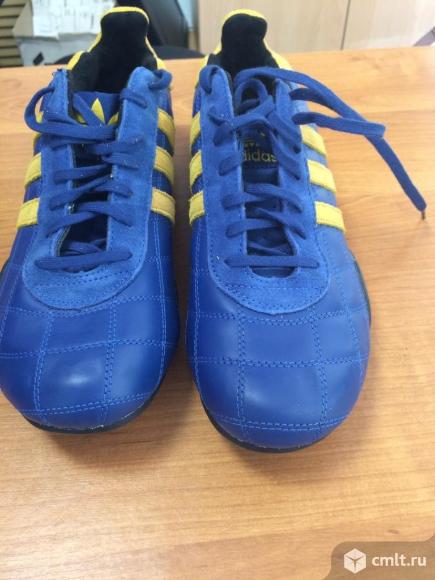 Кроссовки Adidas. Фото 5.