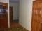 коридор и вход во второй коридор (справа дверь в кладовку)