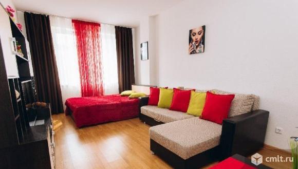 1-комнатная квартира 38 кв.м центр города,сдаю впервые,агентствам не беспокоить!. Фото 1.