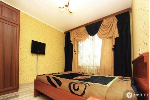 1-комнатная квартира 42 кв.м Цирк. Фото 1.