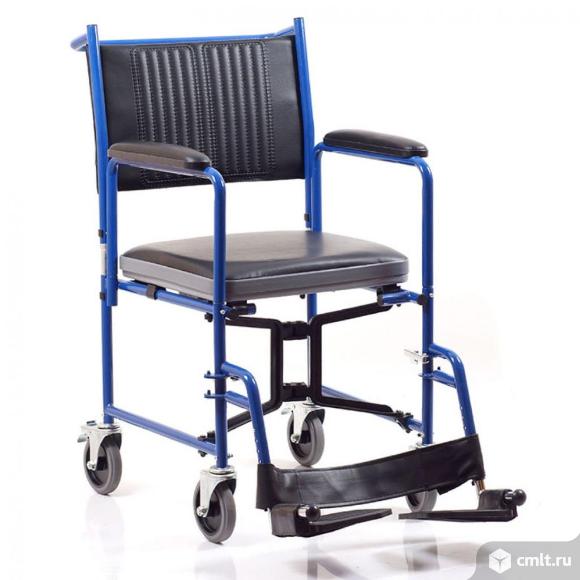 Инвалидная коляска с санитарным оснащением. Фото 1.