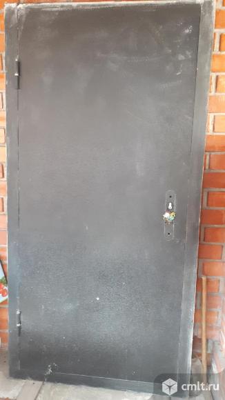 Дверь входная металическая правая. Фото 1.