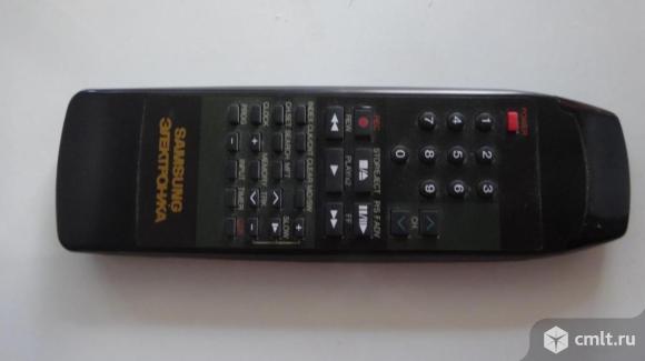 Видеомагнитофон вм 1230. Фото 1.