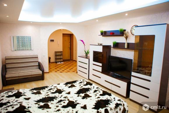 Элитный Жилой Дом "Атлант", Дворец спорта «Юбилейный», Центр Галереи Чижова.. Фото 1.