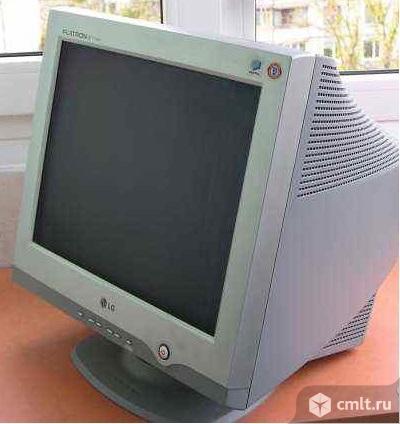 Монитор LG Flatron EZ T710PH. Фото 1.