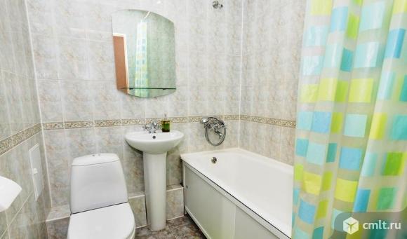 1-комнатная квартира 38 кв.м Дом Бата, Цирк, ТЦ Солнечный Рай. Фото 9.