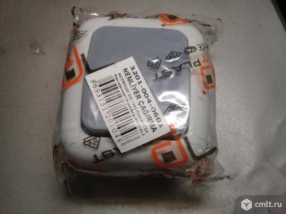 Выключатель одноклавишный кнопочный влагозащищенный (для уличного звонка частного дома). Фото 1.