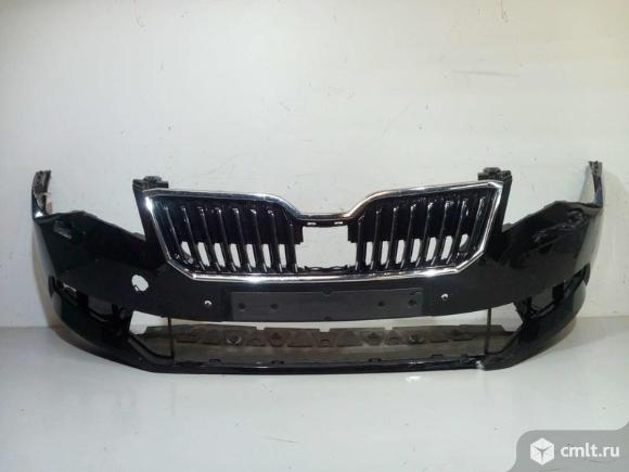 Бампер передний + решетка +форсунка  SKODA SUPERB 16- б/у 3V0807218B 3V08536779B9 3V0853653BFOD 3V09. Фото 1.