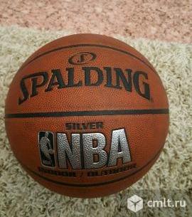 Баскетбольный мяч Spalding silver #7. Фото 1.