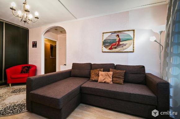 1-комнатная квартира 38 кв.м Рядом ВГУ, Площадь Ленина.. Фото 1.