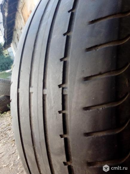 16 R 215/55 Goodyear EfficientGrip одна шина. Фото 1.