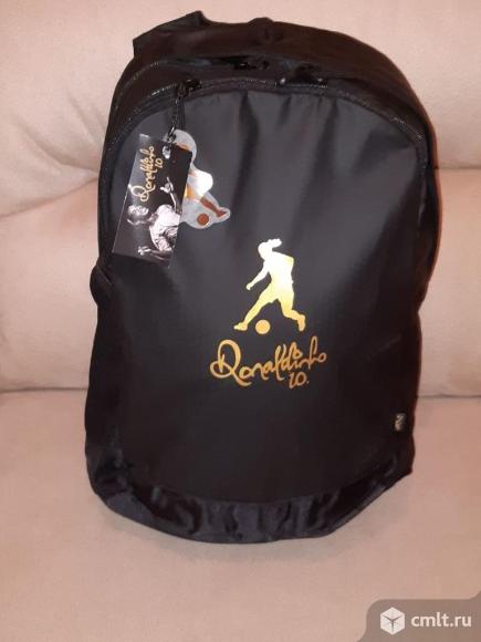 Рюкзак от Роналдиньо. Фото 1.