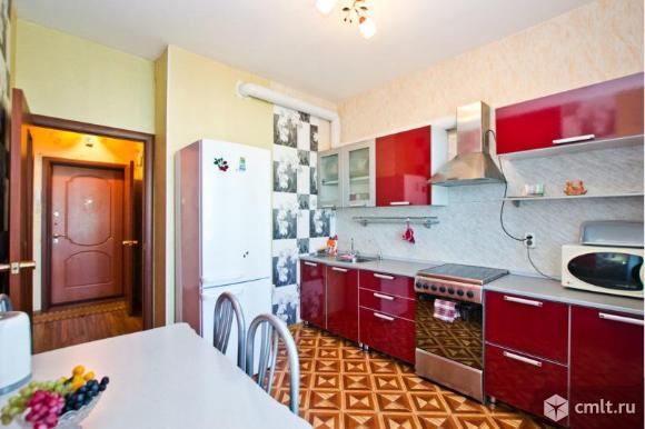 1-комнатная квартира 38 кв.м рядом ТЦ Арена. Фото 1.