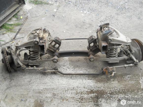 Подвеска передняя шаровая. Фото 1.