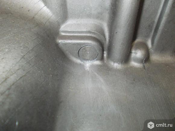 Масляный картер двигателя-406. Фото 6.