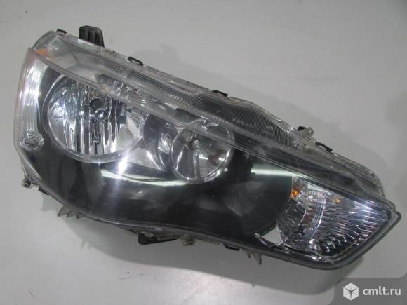 Фара правая MITSUBISHI OUTLANDER XL 10-13 б/у 8301C408 8301B554 4*. Фото 1.