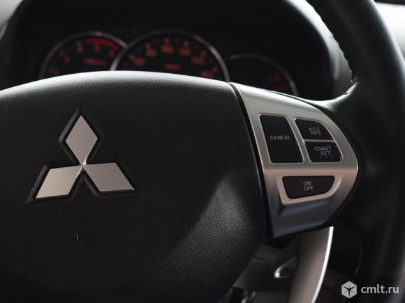 Mitsubishi Pajero Sport - 2014 г. в.. Фото 9.