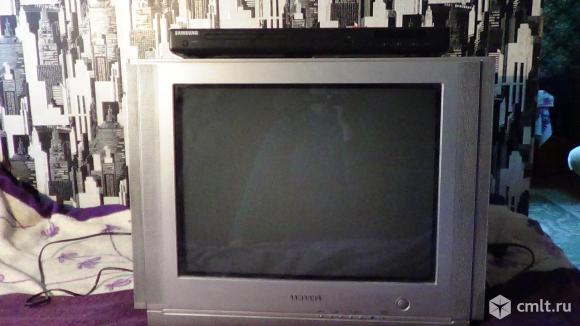 Телевизор кинескопный цв. Samsung с плеером. Фото 1.