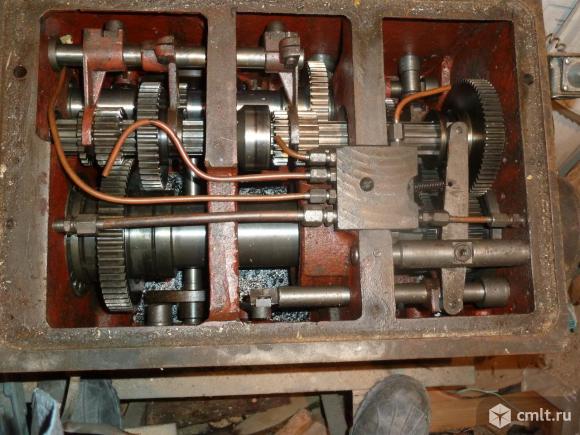 Коробка подач от токарного станка 16Б16. Фото 1.