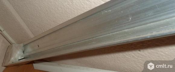 Карниз алюминиевый потолочный 2-рядный  б/у. Фото 4.