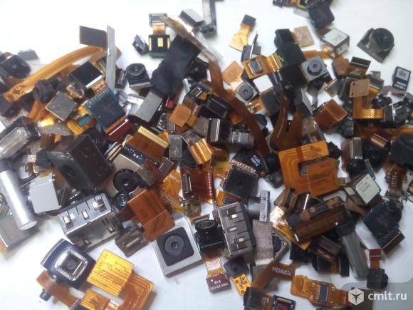 Телефон Nokia 1111. Фото 3.