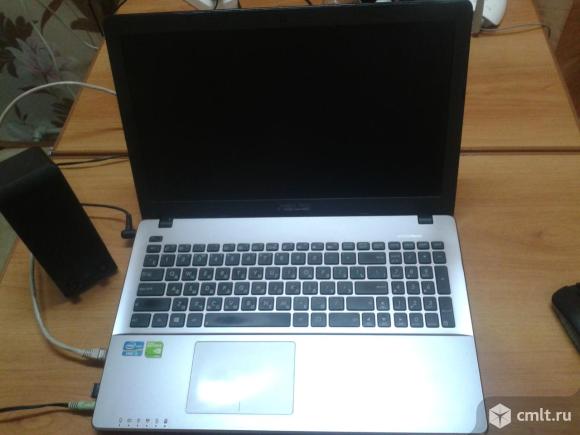 Ноутбук Asus X550CC. Фото 1.