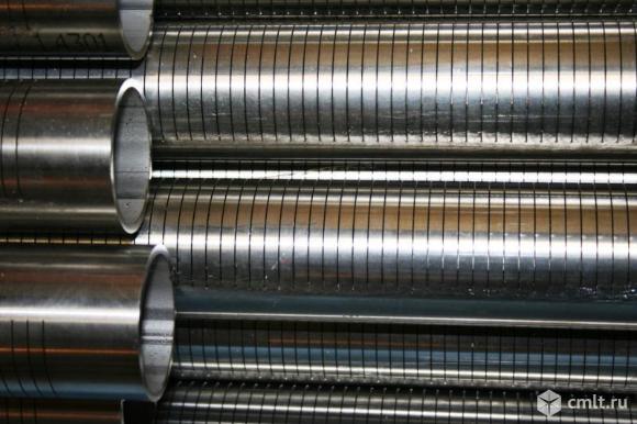 Труба-луч не желобкового, не гребешкового типа, щелевые. Фото 1.