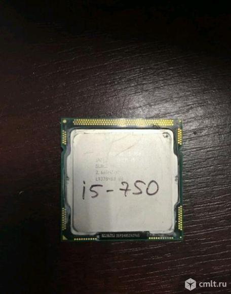 1156 Процессор Intel Core i5-750. Фото 1.
