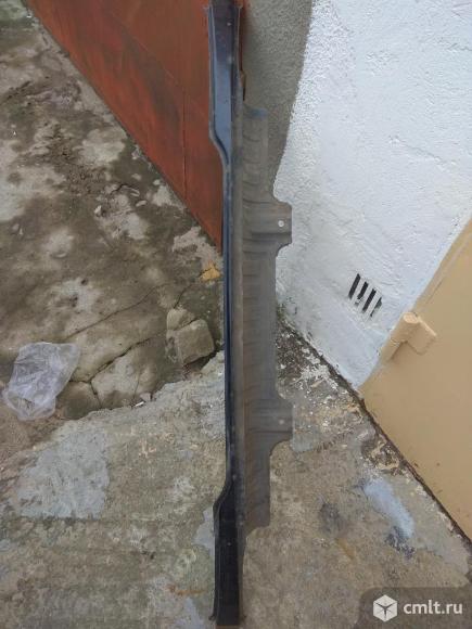 Фартук передний ГАЗ-31105. Фото 1.