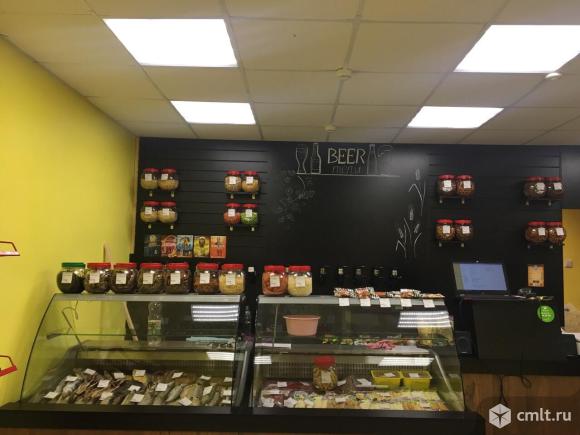 prodam dve holodilnye vitriny i holodilnik kapri