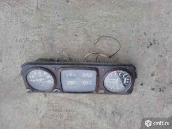 Приборная панель на зил 130. Фото 2.