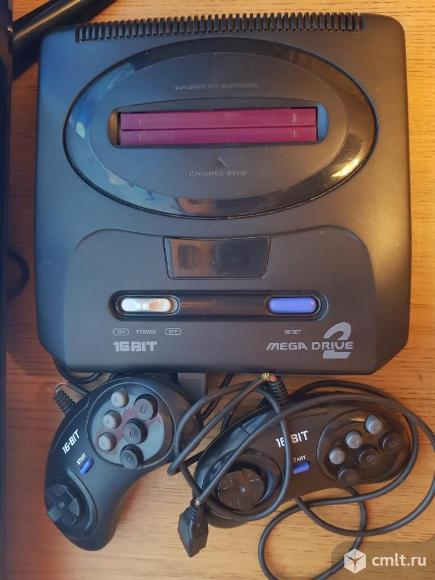 Sega mega drive 2+25 встроенных игр. Фото 1.