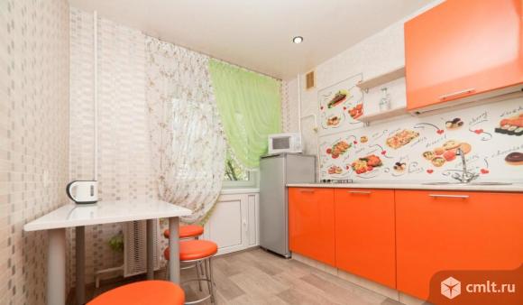 1-комнатная квартира 39 кв.м рынок Придача, левобережная автостанция, ВАТУ!!!!!. Фото 1.