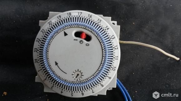 Таймер суточный деление 1мин програмируемый. Фото 1.