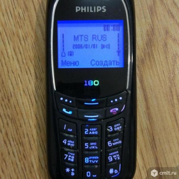 Телефон с классическим корпусом Philips 180. Фото 1.