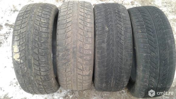 Шины Michelin 205/55 R16. Фото 1.