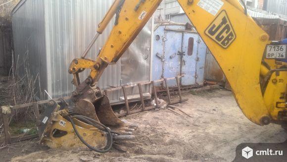 Погрузчик-экскаватор, гидромолот, автовышка, манипулятор услуги.. Фото 2.