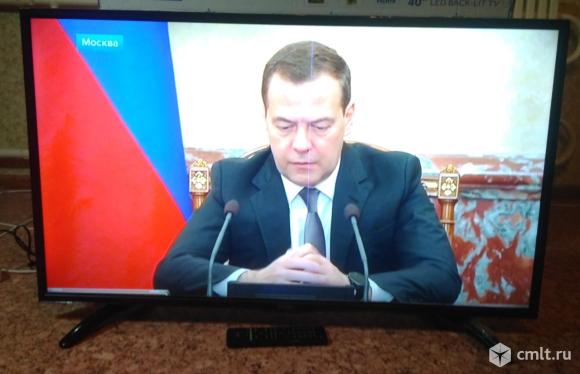 Продам новый LED телевизор с диагональю 40" (101 см) фирмы Haier модель LE40U5000TF. Телевизор абсолютно новый в полной комплектации (телевизор, пульт, инструкция, коробка)