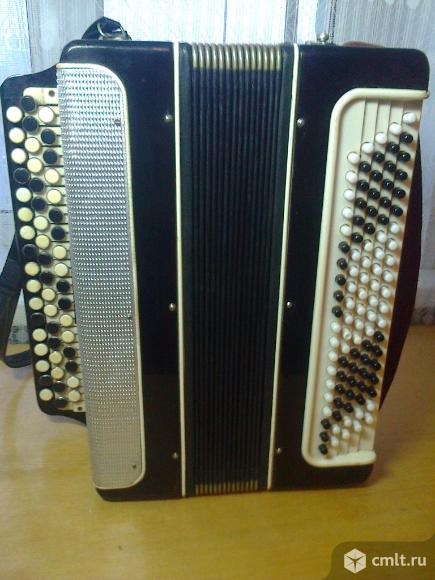 Баян "Восток". Кировский.. Фото 1.