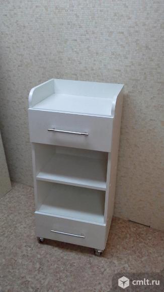 Тумба косметолога. Фото 1.