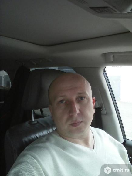 воронеж работа водила. водитель воронеж. автобус фото водитель. раздавленная голова человека в аварии. водитель автобуса в воронеже.