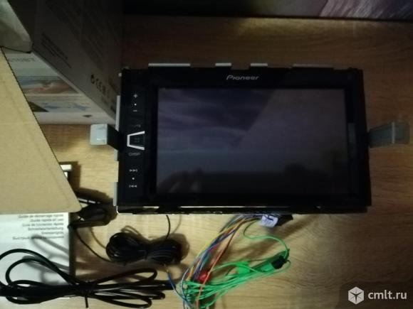 Pioneer MVH-AV290BT. Фото 1.