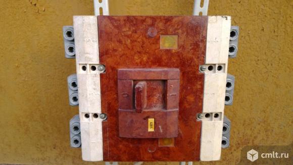 Рубильник, автомат на 630 А.. Фото 1.