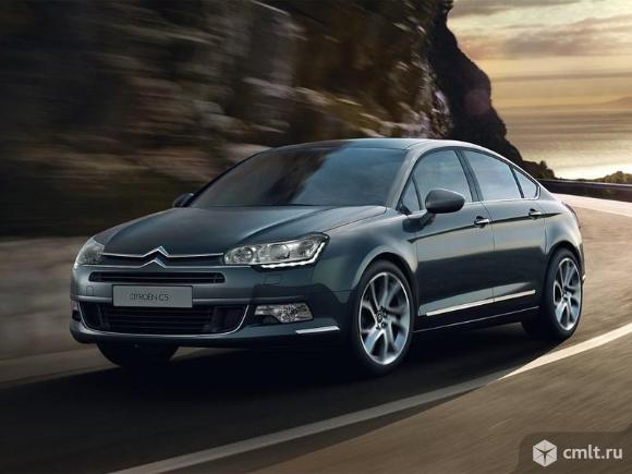 Для Citroen C5 навесное оборудование. Фото 1.