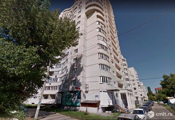 2-комн. кв-ра 68 кв.м., р-н пл. Заставы, кирпичный дом от СФГ, не заселена. Фото 1.