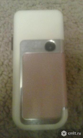 Телефон Nokia 7630. Фото 2.