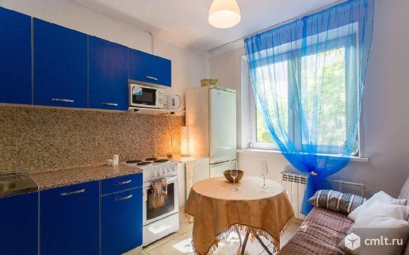 остановка бульвар победы,трц арена,трц линия. Фото 1.