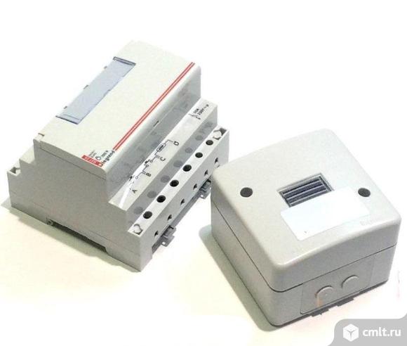 Сумеречный выключатель с фотоэлементом Legrand 037 25 (фотореле). Фото 1.